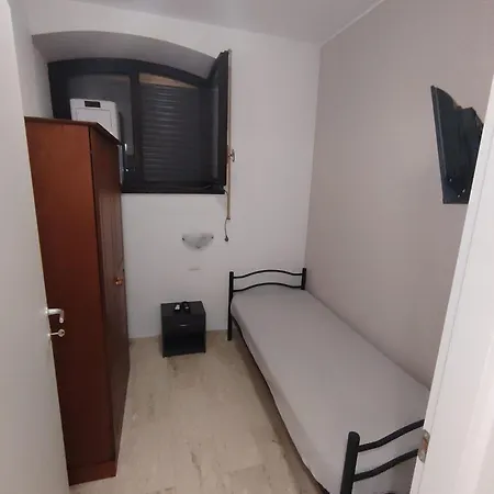 Arenella Πανσιόν